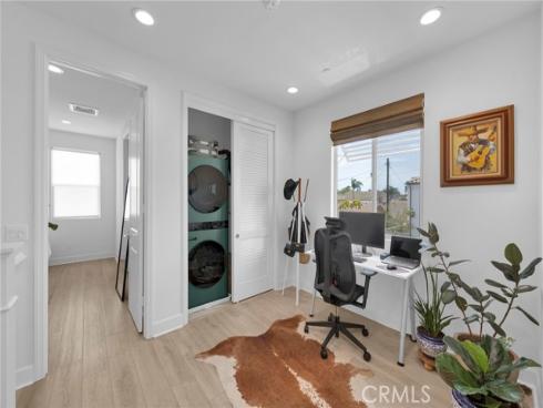17544  Cameron  102 , Huntington Beach, CA