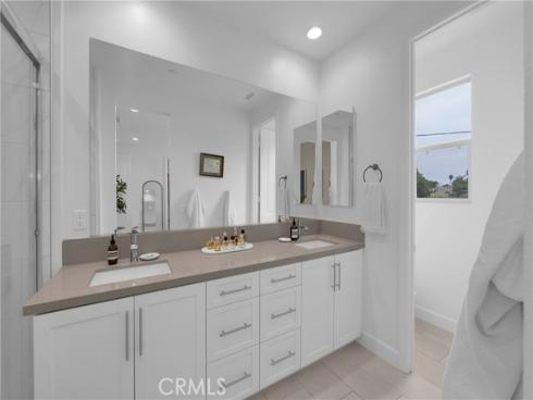 17544  Cameron  102 , Huntington Beach, CA