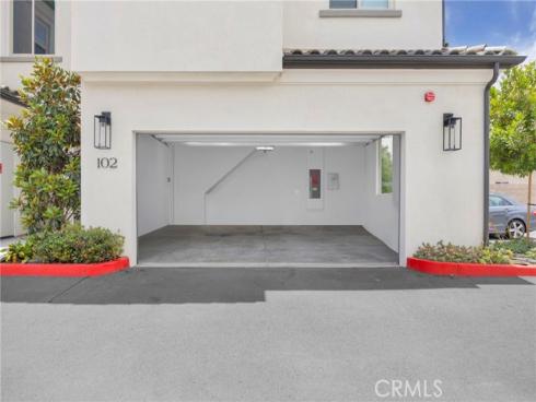 17544  Cameron  102 , Huntington Beach, CA