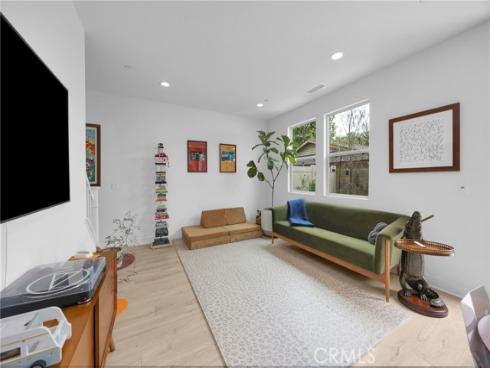 17544  Cameron  102 , Huntington Beach, CA