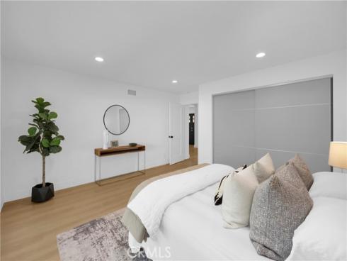 15662  Dawson  , Huntington Beach, CA