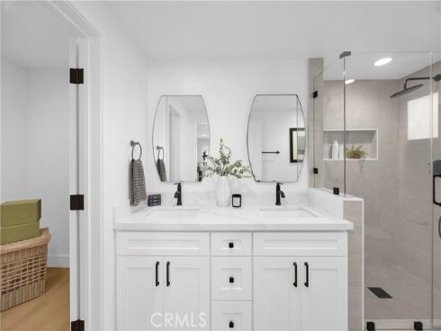 15662  Dawson  , Huntington Beach, CA