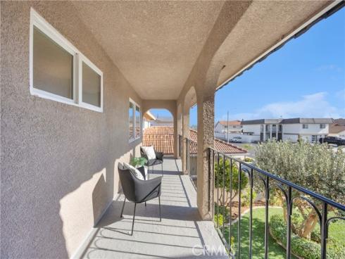 15662  Dawson  , Huntington Beach, CA