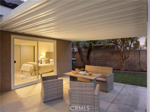15662  Dawson  , Huntington Beach, CA