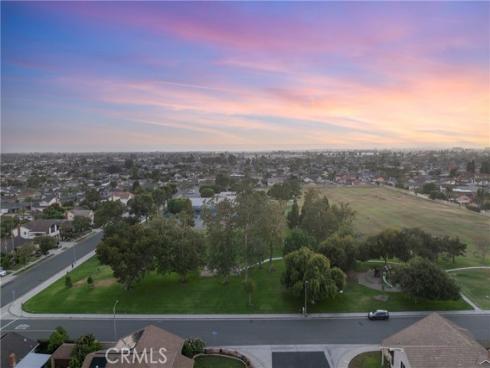 15662  Dawson  , Huntington Beach, CA