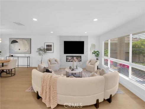 15662  Dawson  , Huntington Beach, CA