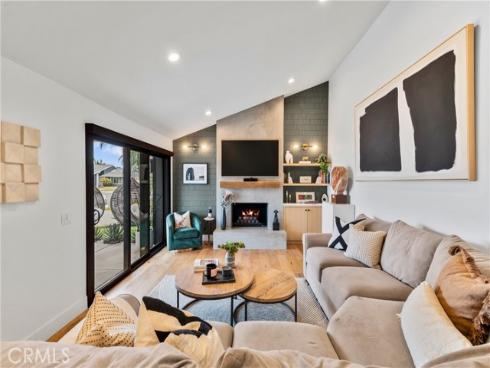 8541 Kelso Drive, Huntington Beach, CA