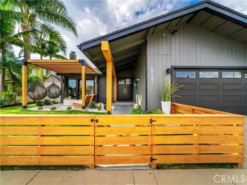 8541 Kelso Drive, Huntington Beach, CA