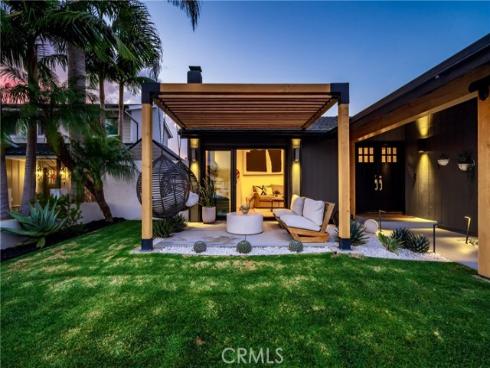 8541 Kelso Drive, Huntington Beach, CA