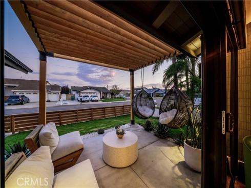 8541 Kelso Drive, Huntington Beach, CA