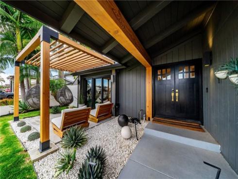 8541 Kelso Drive, Huntington Beach, CA