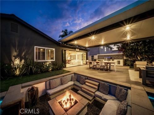 8541 Kelso Drive, Huntington Beach, CA