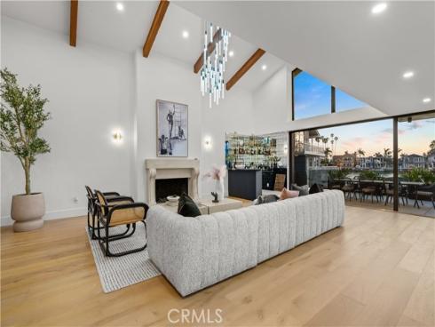 16861  Edgewater  , Huntington Beach, CA