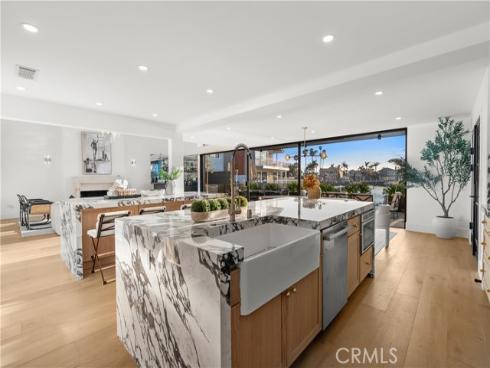 16861  Edgewater  , Huntington Beach, CA
