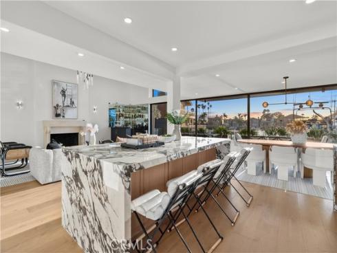 16861  Edgewater  , Huntington Beach, CA