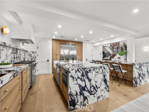 16861  Edgewater  , Huntington Beach, CA