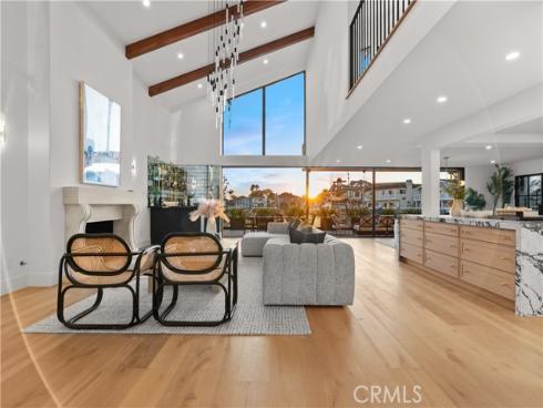 16861  Edgewater  , Huntington Beach, CA