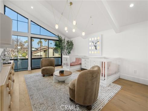 16861  Edgewater  , Huntington Beach, CA