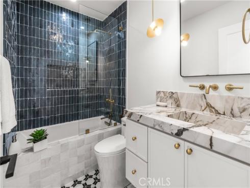 16861  Edgewater  , Huntington Beach, CA