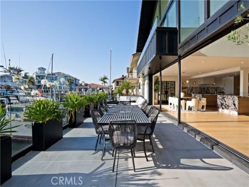 16861  Edgewater  , Huntington Beach, CA