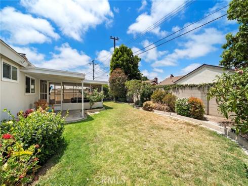 8181  Holland  , Huntington Beach, CA