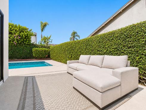 8711 Larkport Drive, Huntington Beach, CA