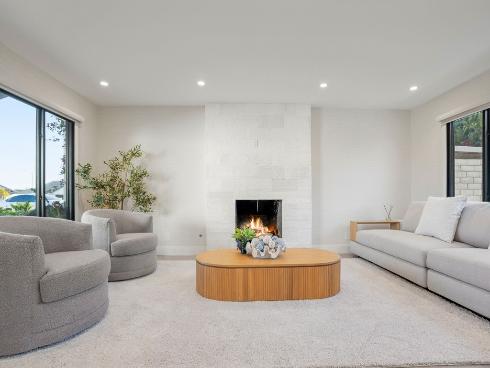 8711 Larkport Drive, Huntington Beach, CA