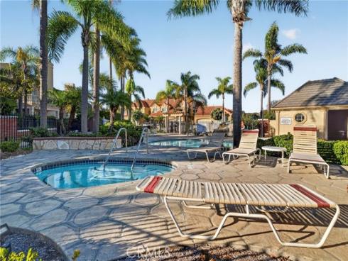 6141  Eaglecrest  , Huntington Beach, CA