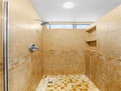 1407 Lakeside , Huntington Beach, CA