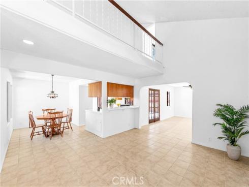 1407 Lakeside , Huntington Beach, CA