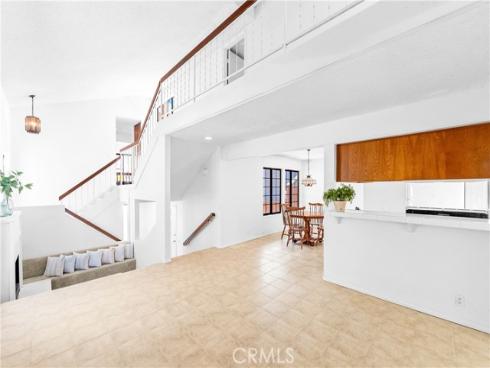 1407 Lakeside , Huntington Beach, CA