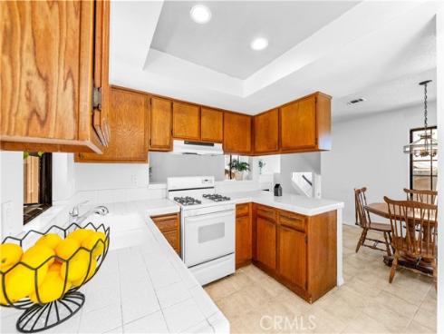 1407 Lakeside , Huntington Beach, CA