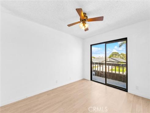 1407 Lakeside , Huntington Beach, CA