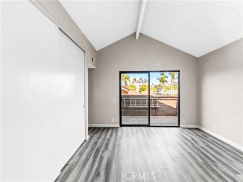 1407 Lakeside , Huntington Beach, CA