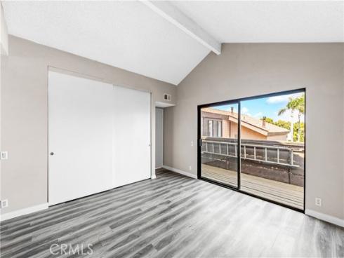 1407 Lakeside , Huntington Beach, CA