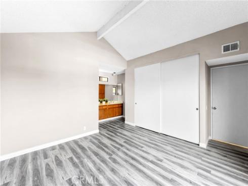 1407 Lakeside , Huntington Beach, CA