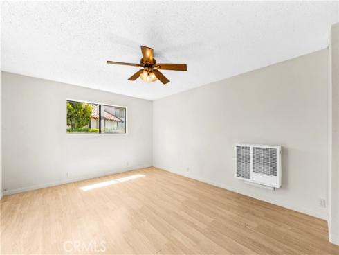 1407 Lakeside , Huntington Beach, CA