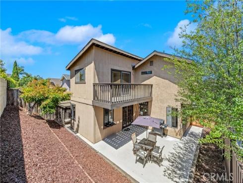 1407 Lakeside , Huntington Beach, CA