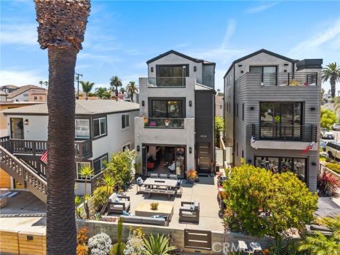404 10th Street, Huntington Beach, CA