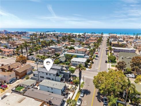404 10th Street, Huntington Beach, CA