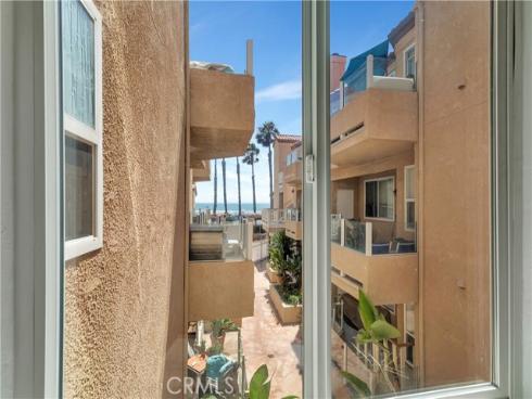 2000 Pacific Coast 203 Highway, Huntington Beach, CA
