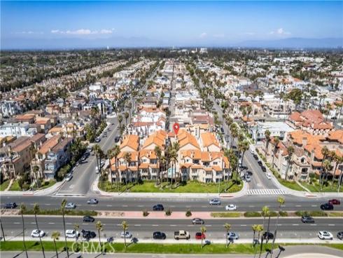 2000 Pacific Coast 203 Highway, Huntington Beach, CA