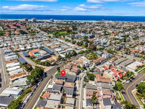 621 Frankfort Avenue, Huntington Beach, CA