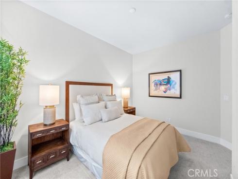 621 Frankfort Avenue, Huntington Beach, CA