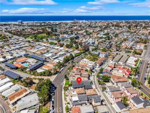 621 Frankfort Avenue, Huntington Beach, CA