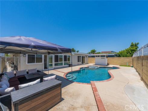 19202  Hickory  , Huntington Beach, CA