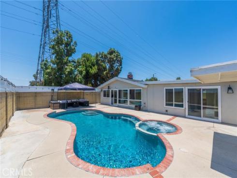 19202  Hickory  , Huntington Beach, CA