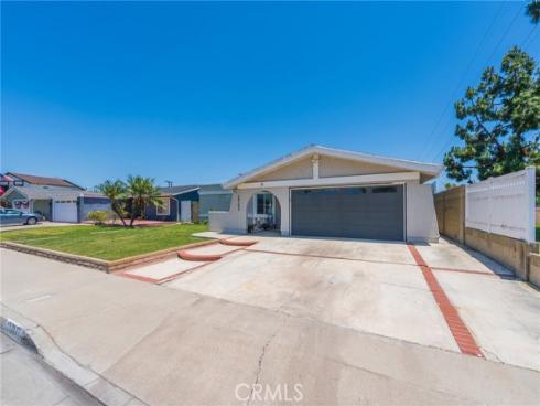 19202  Hickory  , Huntington Beach, CA