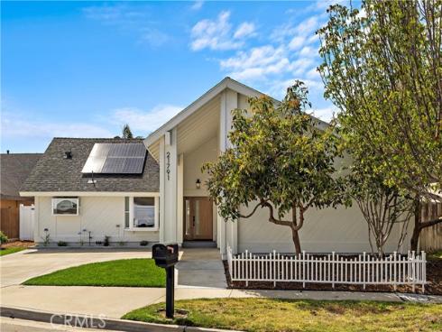21791  Summerwind  , Huntington Beach, CA