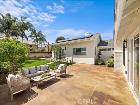 21791  Summerwind  , Huntington Beach, CA